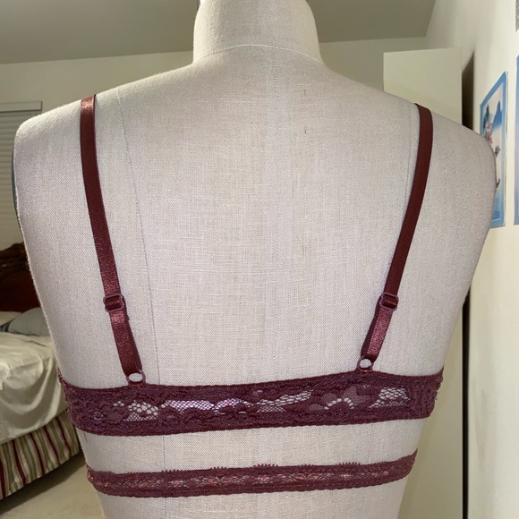 Lace bralette - Picture 2 of 2